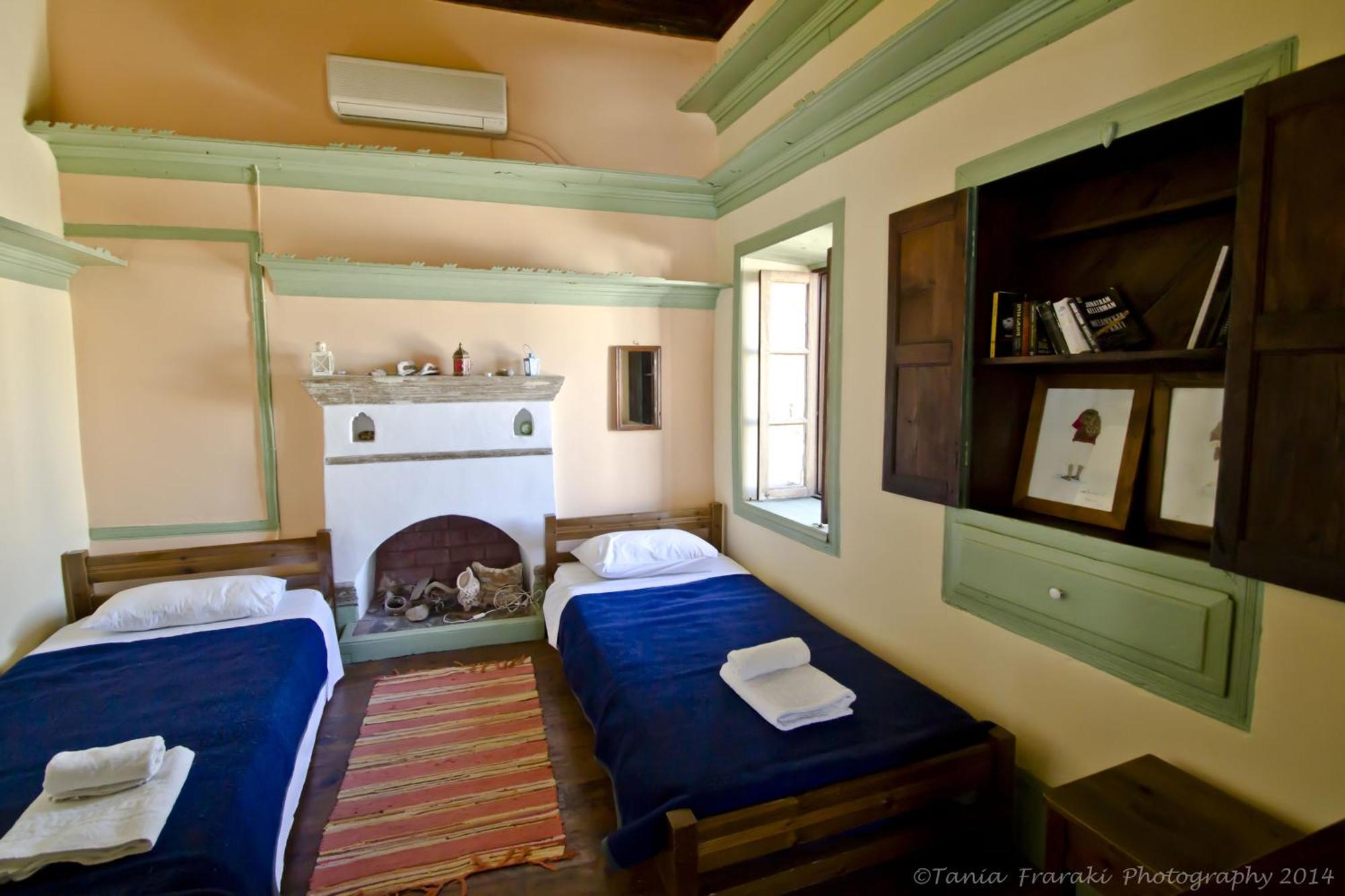 Hotel Karnayo à Meyísti Chambre photo